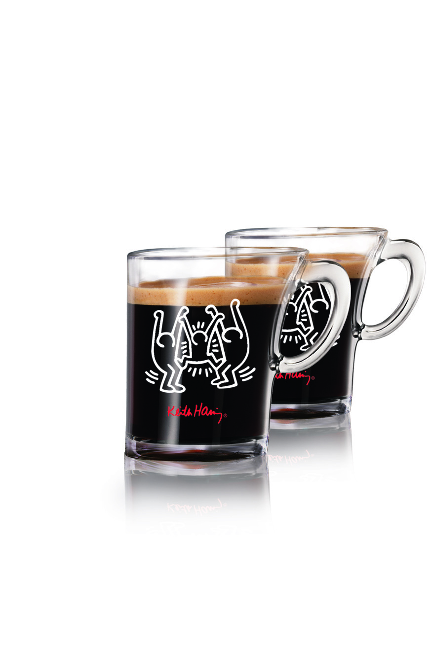 2&nbsp;speziell f&uuml;r SENSEO&reg; entwickelte Tassen im Keith Haring Design