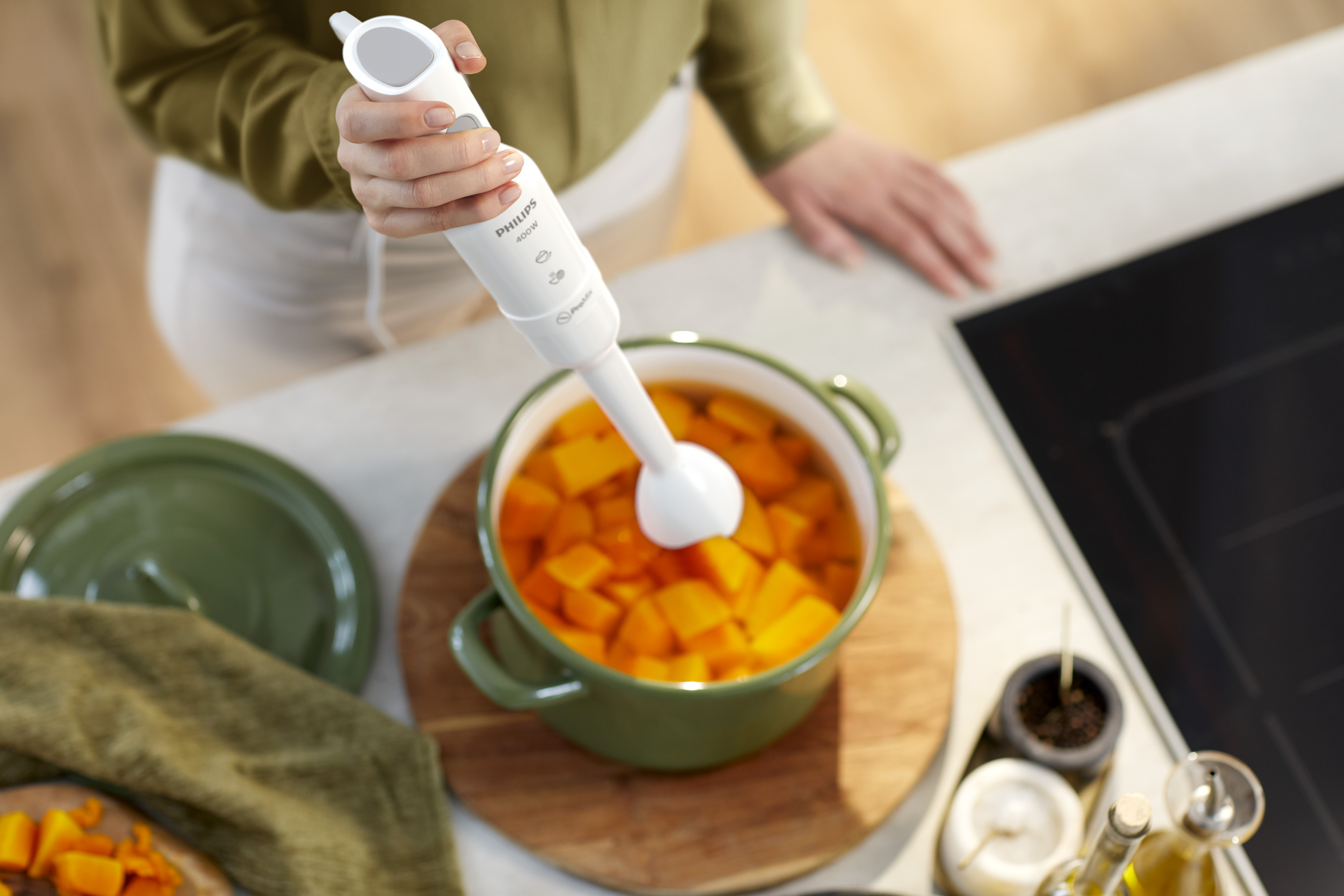 Slip-free ergonomic grip