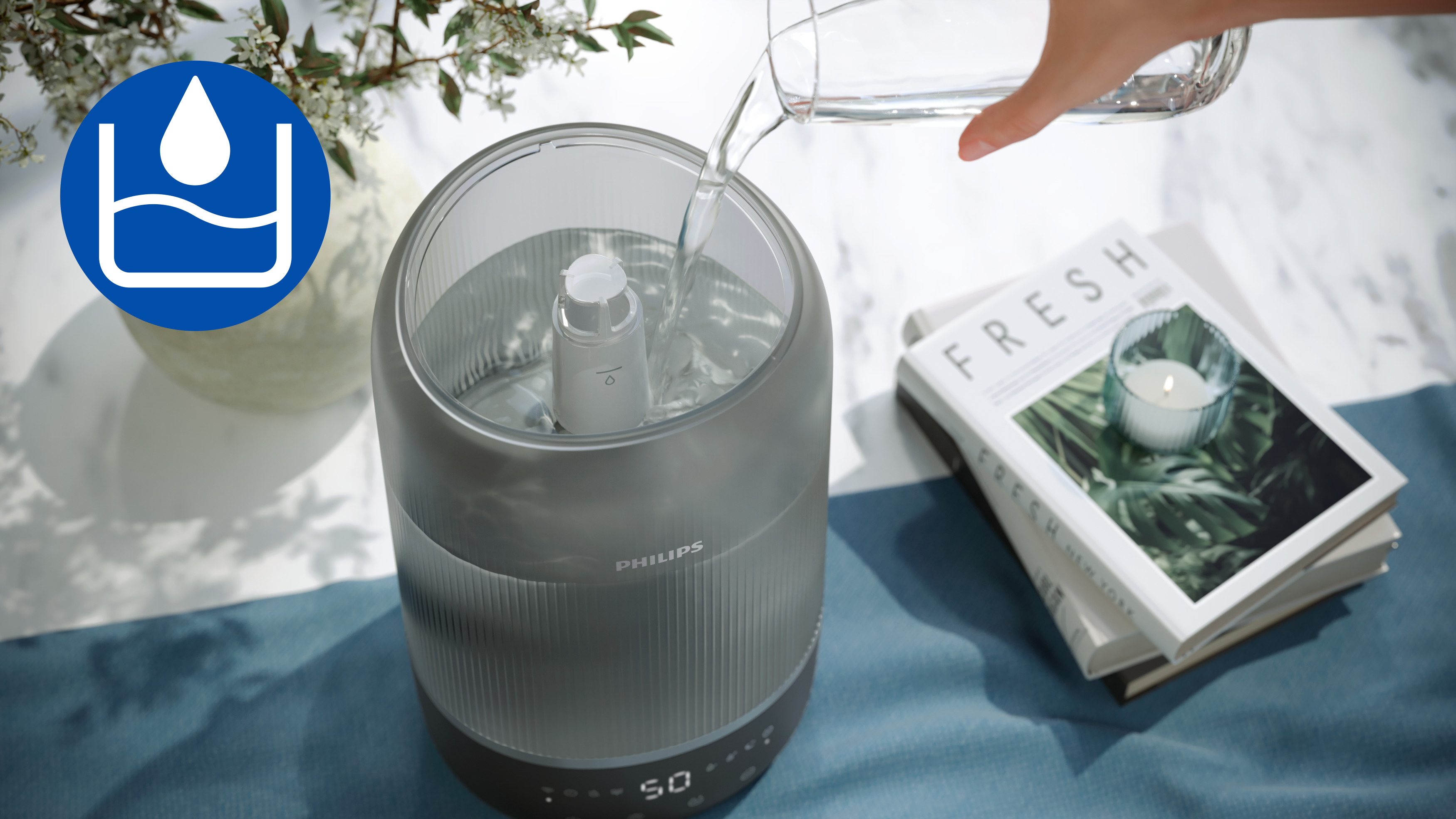 Snadn&eacute; doplňov&aacute;n&iacute;: n&aacute;doba na vodu s&nbsp;horn&iacute;m plněn&iacute;m