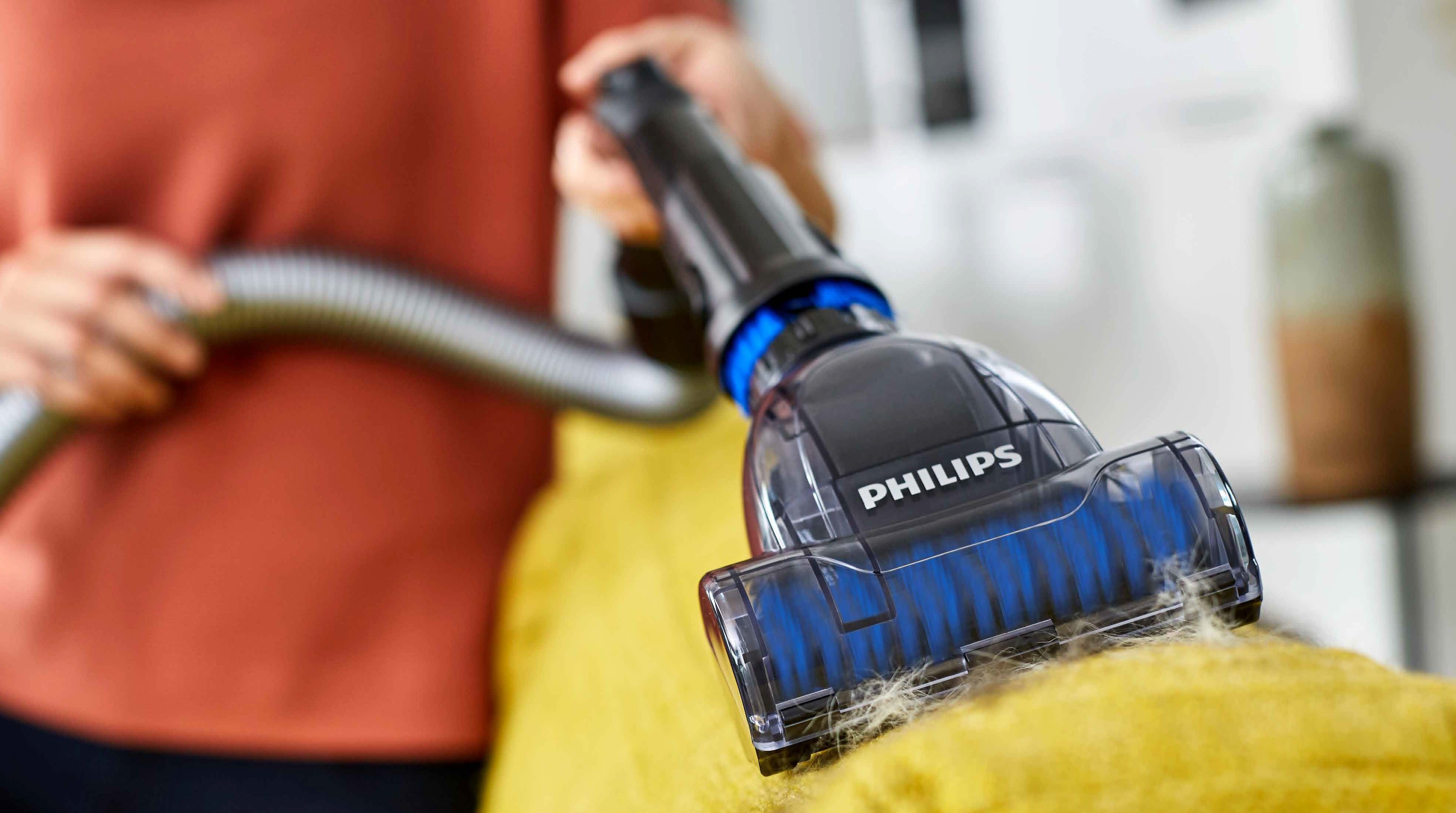 Мини турбо четка за лесно почистване на косми от домашни любимци и пух