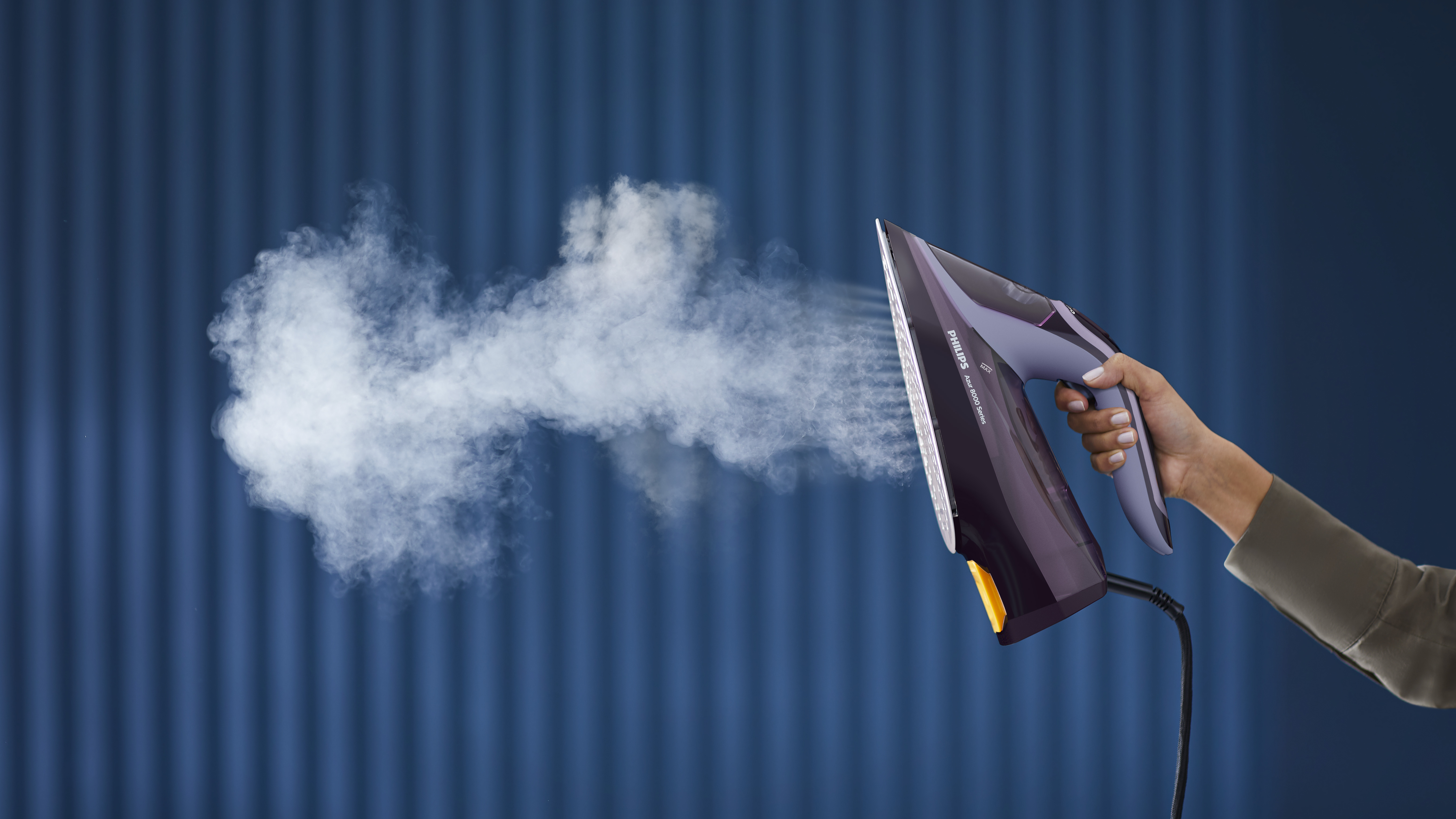 تعزيز بخار يبلغ 240 غ يتخلص حتى من أصعب التجاعيد